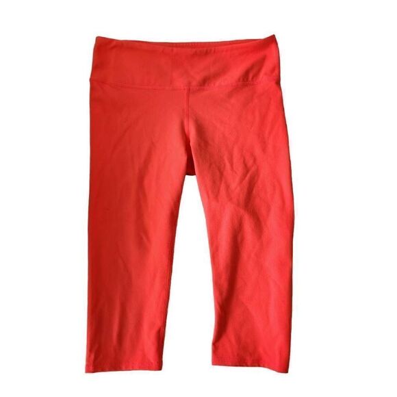 Fabletics Neon Coral Cropped Leggings Size XS - Picture 1 of 3